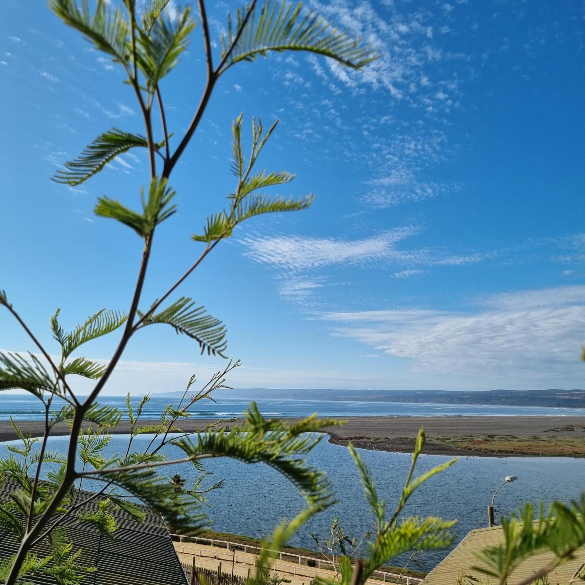 Max & Mar Pichilemu Exterior photo